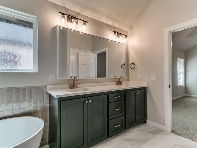 6605 NW 144th Street, Oklahoma City, OK 73142