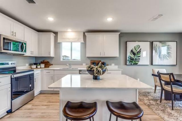 360 Kapok ST, Buda, TX 78610