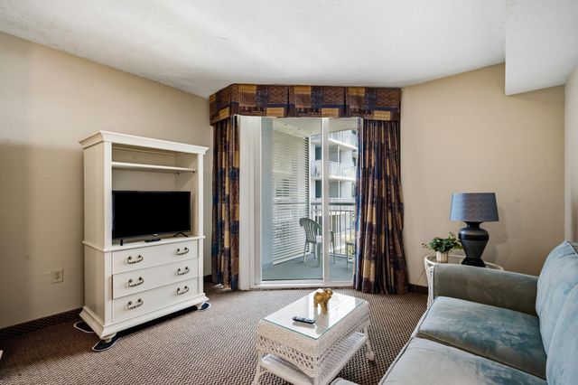 2100 Sea Mountain Hwy Unit 310, North Myrtle Beach, SC 29582