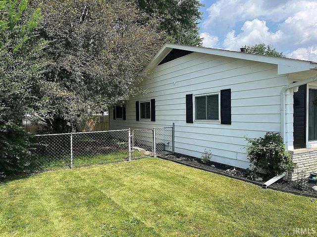313 Sara Drive, New Haven, IN 46774