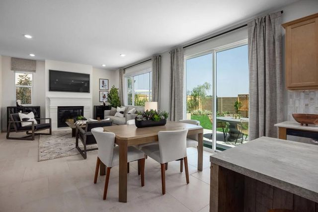 804 Wissett Pl, Patterson, CA 95363