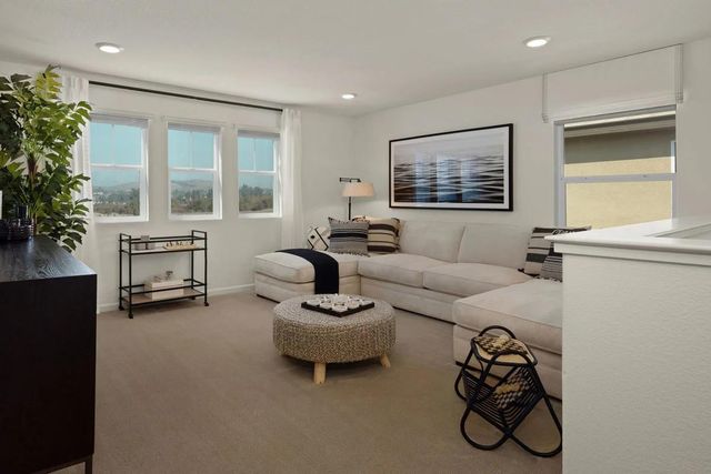 804 Wissett Pl, Patterson, CA 95363