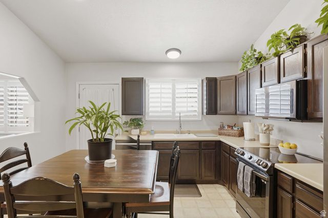 3076 S ALDERSTONE BAY, West Valley City, UT 84128