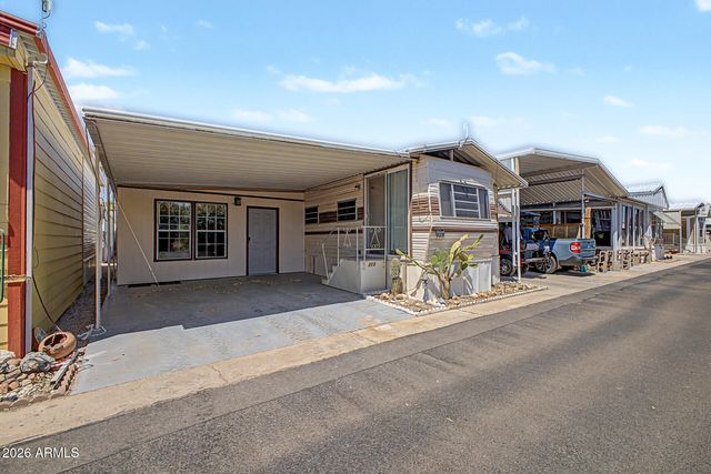 118 E BARREL CACTUS Lane, Florence, AZ 85132