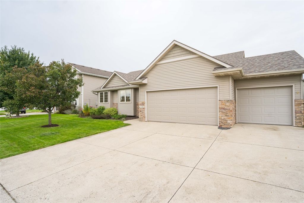 3412 NW 13th Street, Ankeny, IA 50023