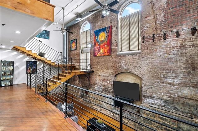 330 Peters SE Street 105, Atlanta, GA 30313