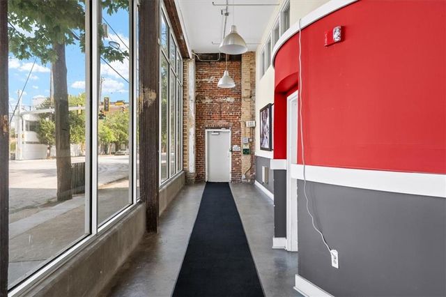 330 Peters SE Street 105, Atlanta, GA 30313