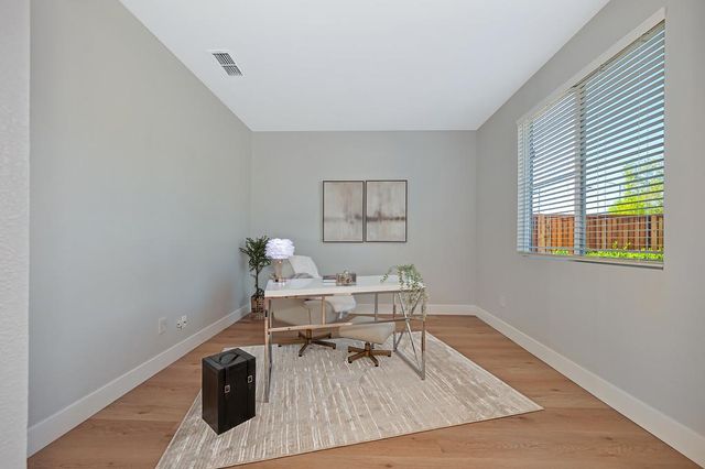 2064 Morgan Way, Yuba City, CA 95993