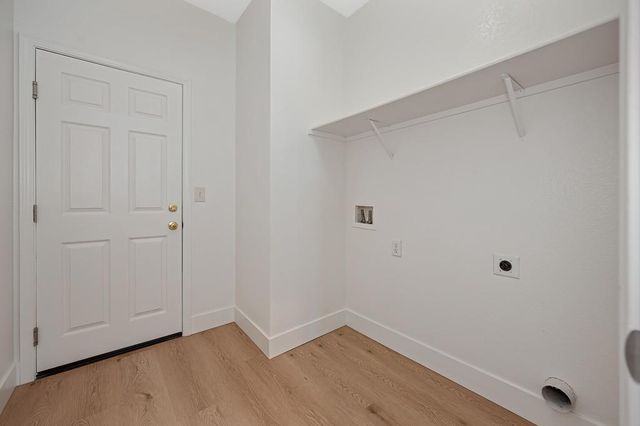 2064 Morgan Way, Yuba City, CA 95993