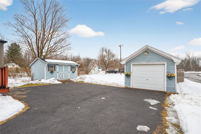 449 Waterloo Geneva Road, Waterloo, NY 13165