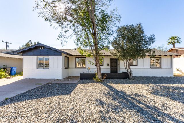 9022 N 18TH Drive, Phoenix, AZ 85021