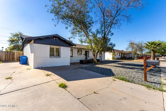 9022 N 18TH Drive, Phoenix, AZ 85021