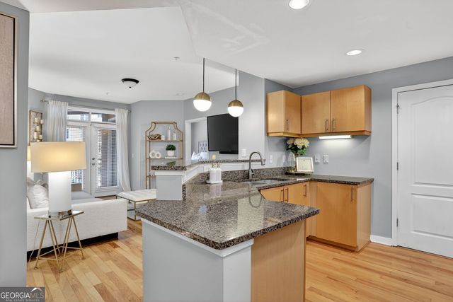 390 17th Street NW, Atlanta, GA 30363