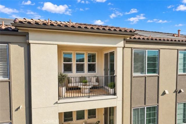 6123 Valentina way 303, Eastvale, CA 92880