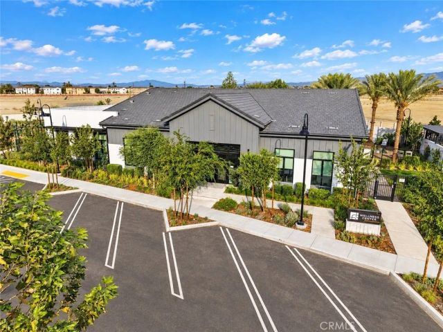6123 Valentina way 303, Eastvale, CA 92880