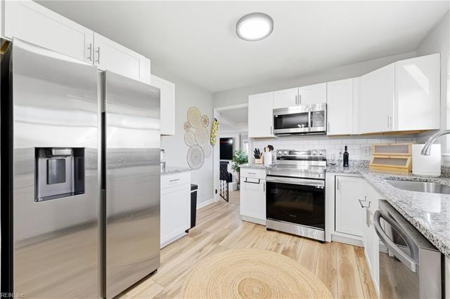 8108 Ridgefield DR, Norfolk, VA 23518