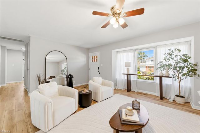 8108 Ridgefield DR, Norfolk, VA 23518