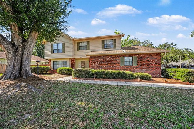 6612 PEACHTREE DRIVE, Tampa, FL 33617