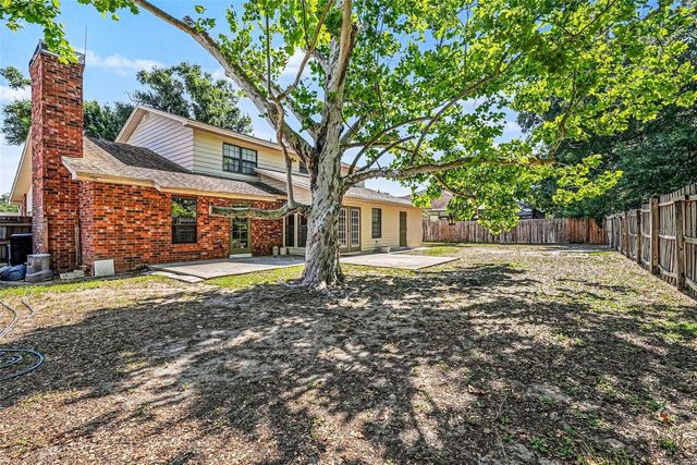 6612 PEACHTREE DRIVE, Tampa, FL 33617
