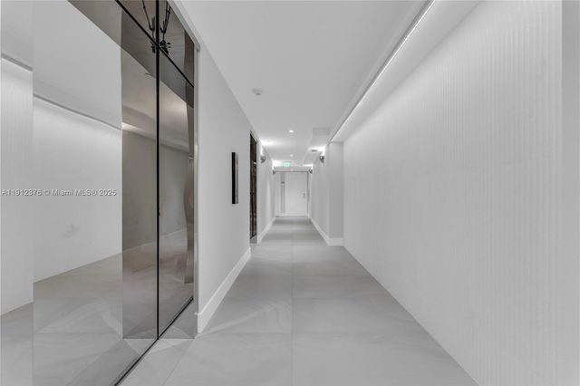 2457 Collins Ave 201, Miami Beach, FL 33140