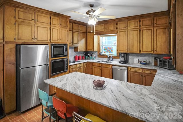 601 S Washington Street, Shelby, NC 28150