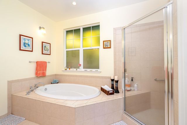 15 Laukahi St, Kihei, HI 96753