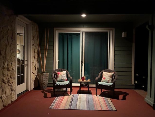 15 Laukahi St, Kihei, HI 96753