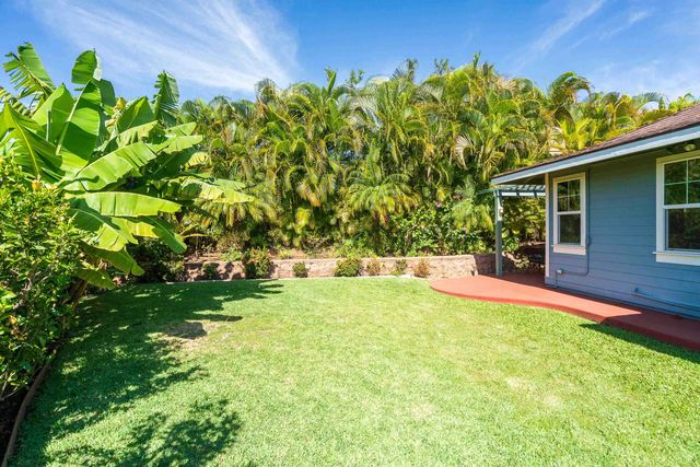 15 Laukahi St, Kihei, HI 96753
