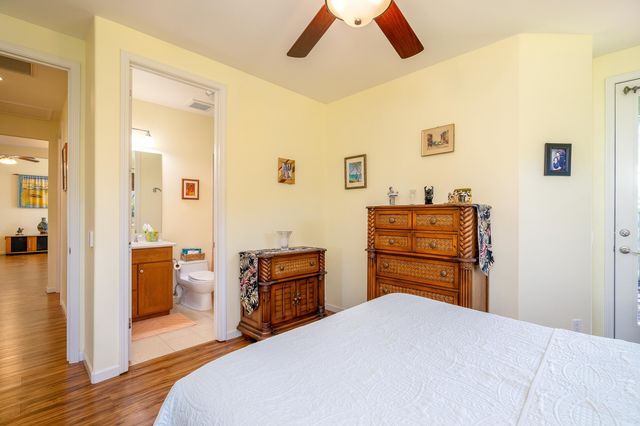 15 Laukahi St, Kihei, HI 96753