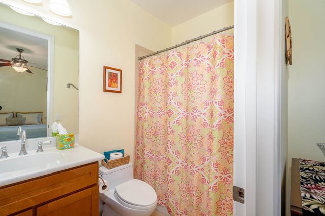 15 Laukahi St, Kihei, HI 96753