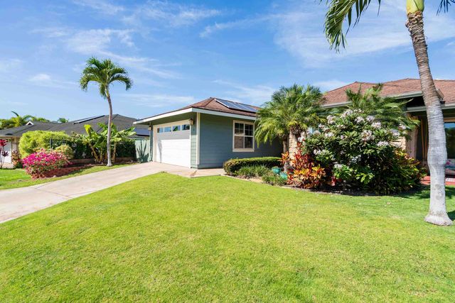 15 Laukahi St, Kihei, HI 96753