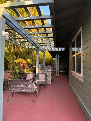 15 Laukahi St, Kihei, HI 96753