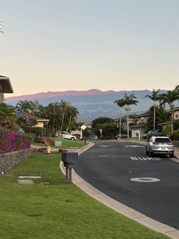 15 Laukahi St, Kihei, HI 96753