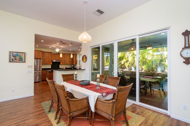 15 Laukahi St, Kihei, HI 96753