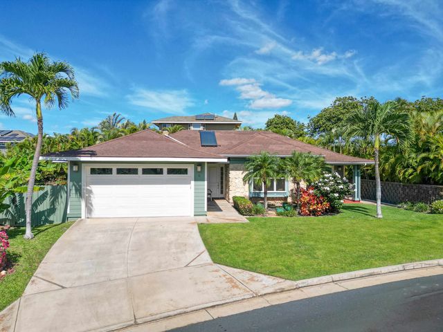 15 Laukahi St, Kihei, HI 96753