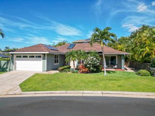 15 Laukahi St, Kihei, HI 96753
