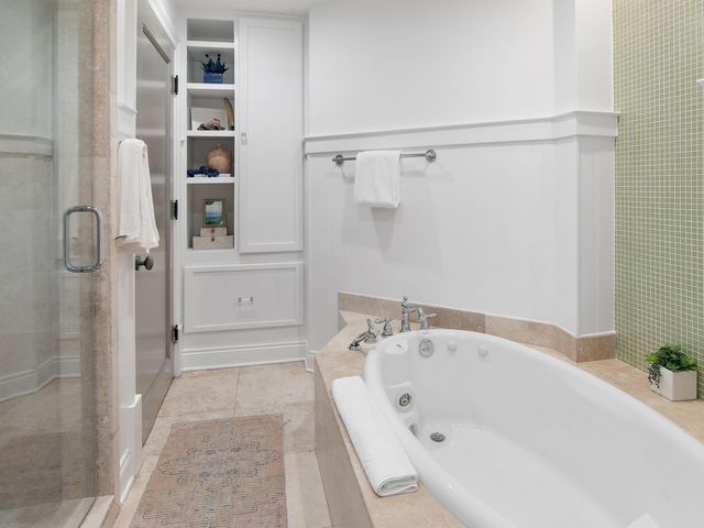 34 N Barrett Square 3D, Rosemary Beach, FL 32461