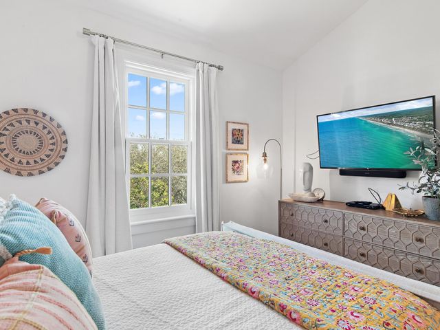 34 N Barrett Square 3D, Rosemary Beach, FL 32461