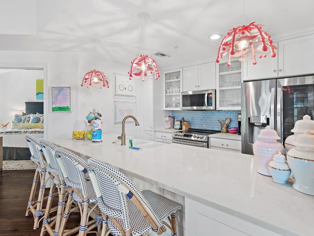 34 N Barrett Square 3D, Rosemary Beach, FL 32461