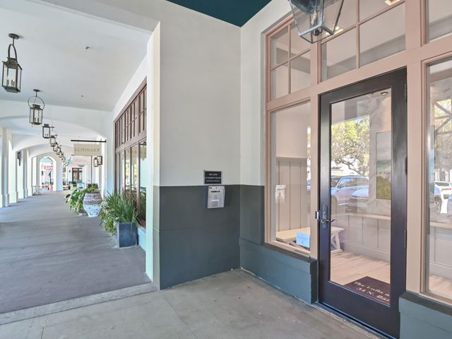 34 N Barrett Square 3D, Rosemary Beach, FL 32461