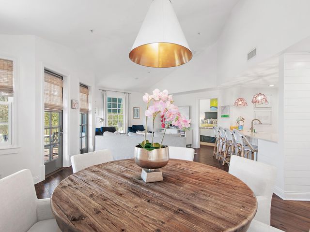 34 N Barrett Square 3D, Rosemary Beach, FL 32461
