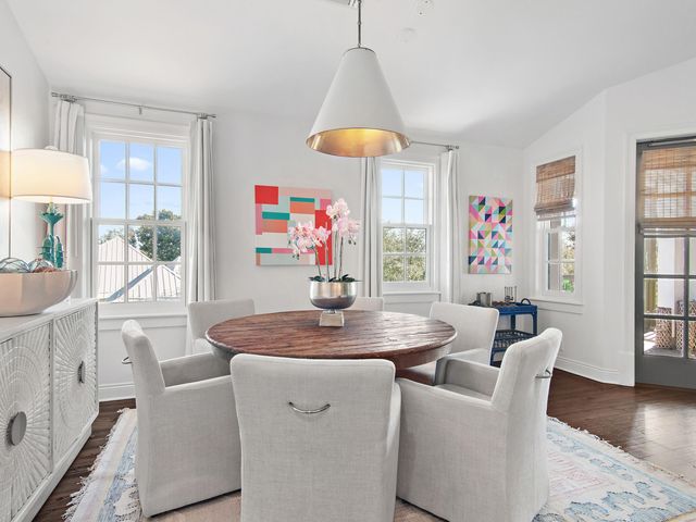 34 N Barrett Square 3D, Rosemary Beach, FL 32461