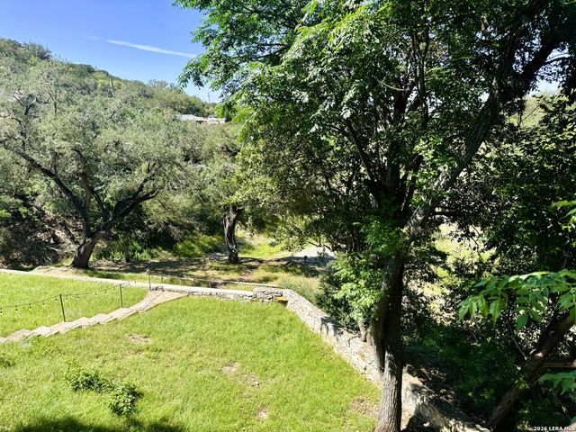 330 PRIVATE ROAD 2610, Mico, TX 78056
