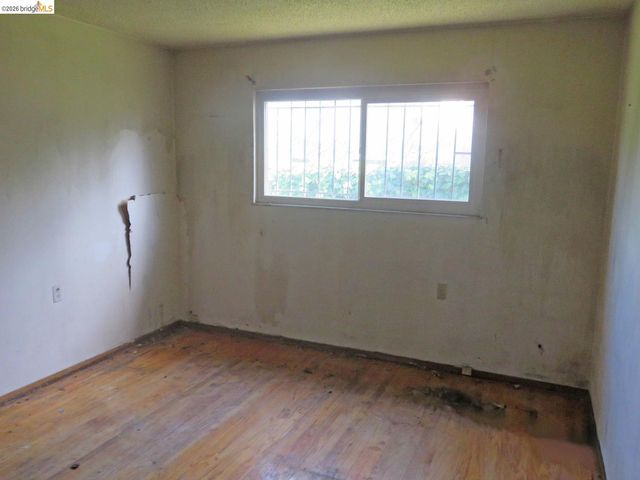 510 Maine Ave, Richmond, CA 94804
