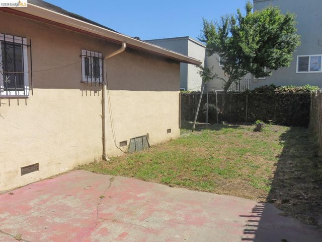 510 Maine Ave, Richmond, CA 94804