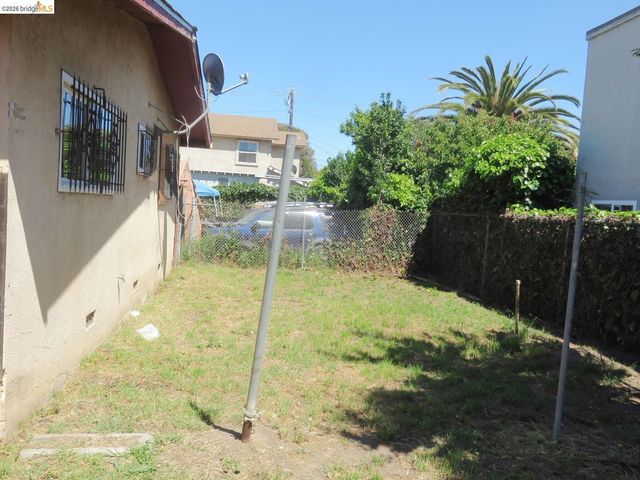 510 Maine Ave, Richmond, CA 94804