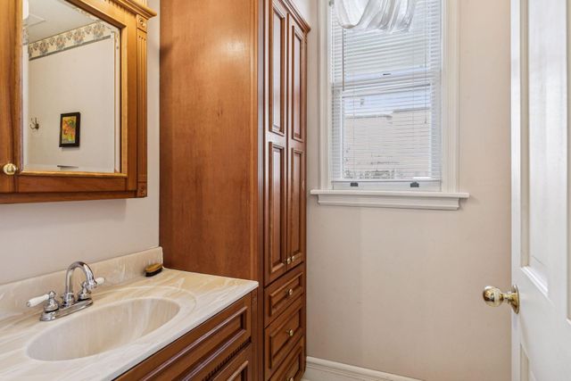 96 Virginia Street, Saint Paul, MN 55102