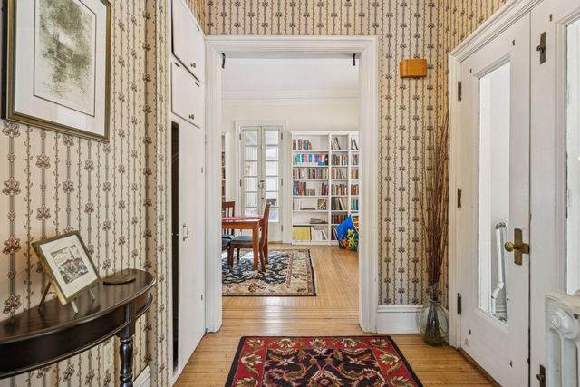 96 Virginia Street, Saint Paul, MN 55102