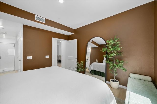 4102 E Axis Privado 101, Ontario, CA 91764