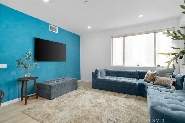 4102 E Axis Privado 101, Ontario, CA 91764